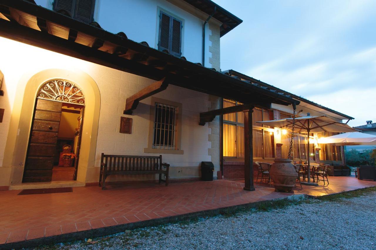 Hotel Giuly Torre del Lago Puccini Εξωτερικό φωτογραφία